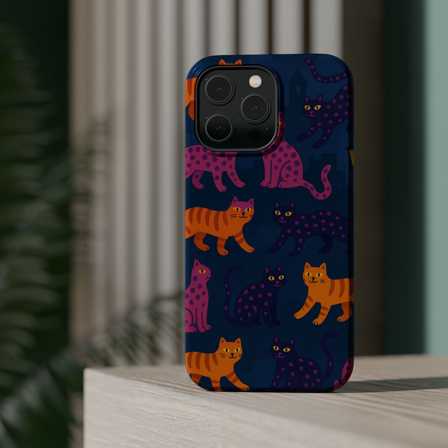 Colorful Cat Phone Case - MagSafe Impact-Resistant