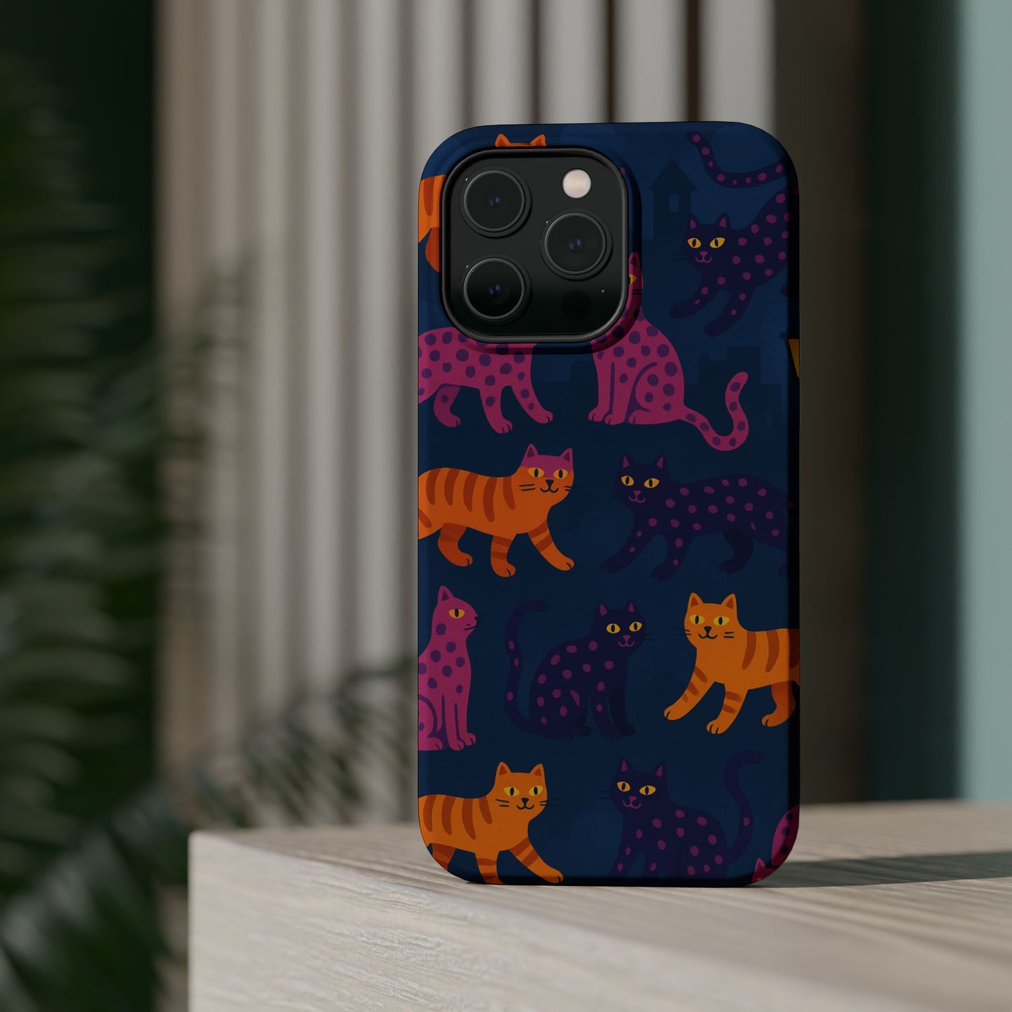 Colorful Cat Phone Case - MagSafe Impact-Resistant