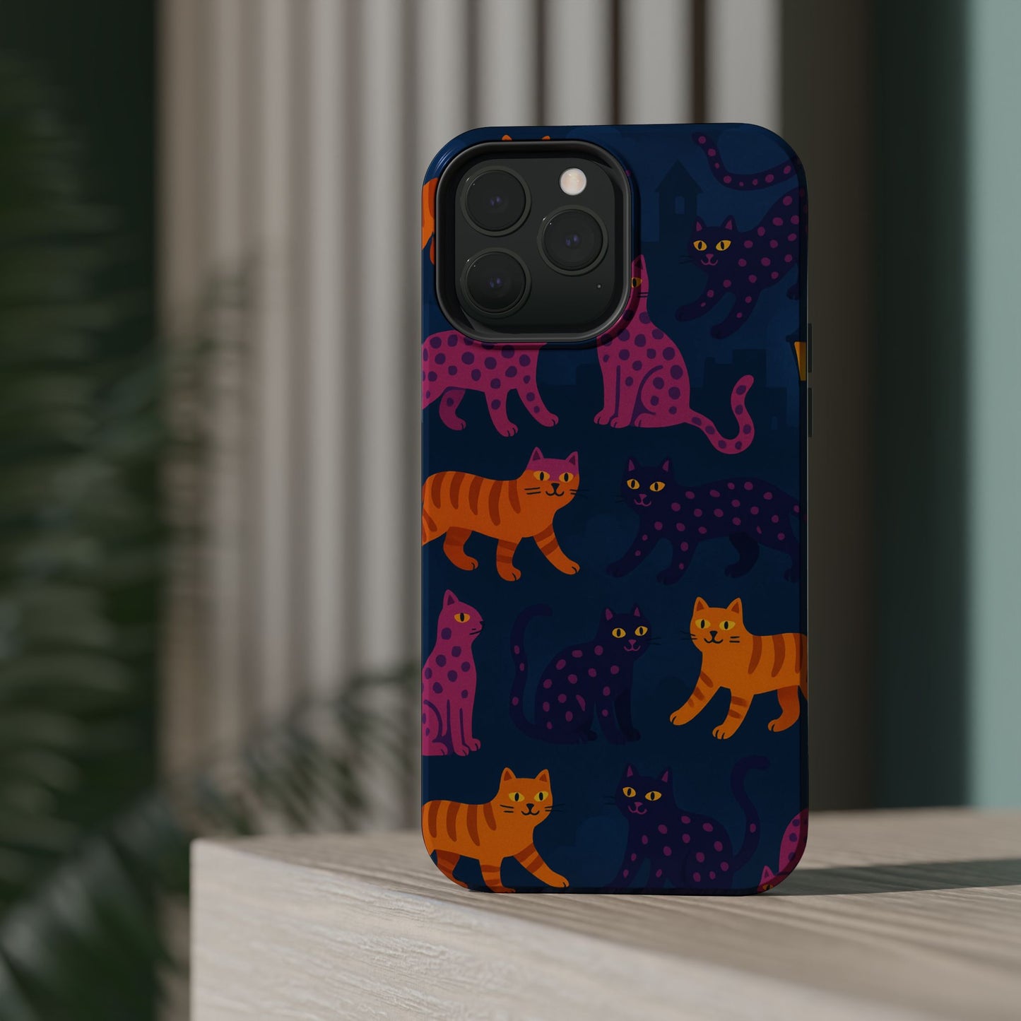Colorful Cat Phone Case - MagSafe Impact-Resistant