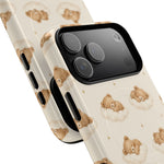 Beige teddybeer op wolken iPhone-hoesje met MagSafe