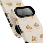 Beige teddybeer op wolken iPhone-hoesje met MagSafe