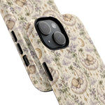 Dromerige wolkenknuffelbeer iPhone-hoesje met MagSafe