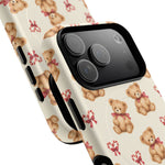 Coque iPhone Ourson des fêtes et sucres d’orge en forme de cœur avec MagSafe