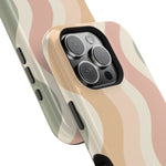 Wavy Lines iPhone Case - MagSafe