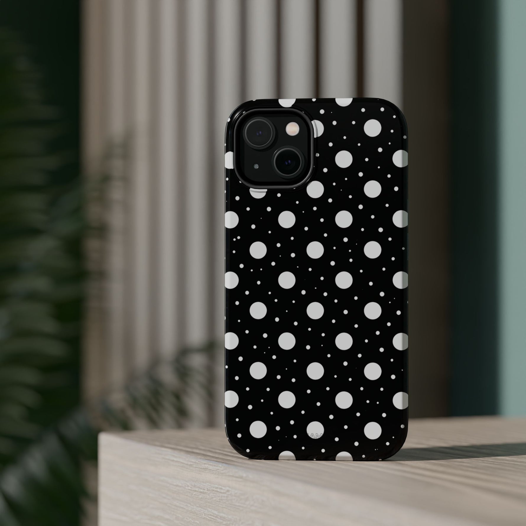 Polka Dot Impact-Resistant iPhone Case | MagSafe