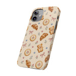 Slanke iPhone-hoes — knus bak- en teddybeerpatroon (recept, hert, knopen)