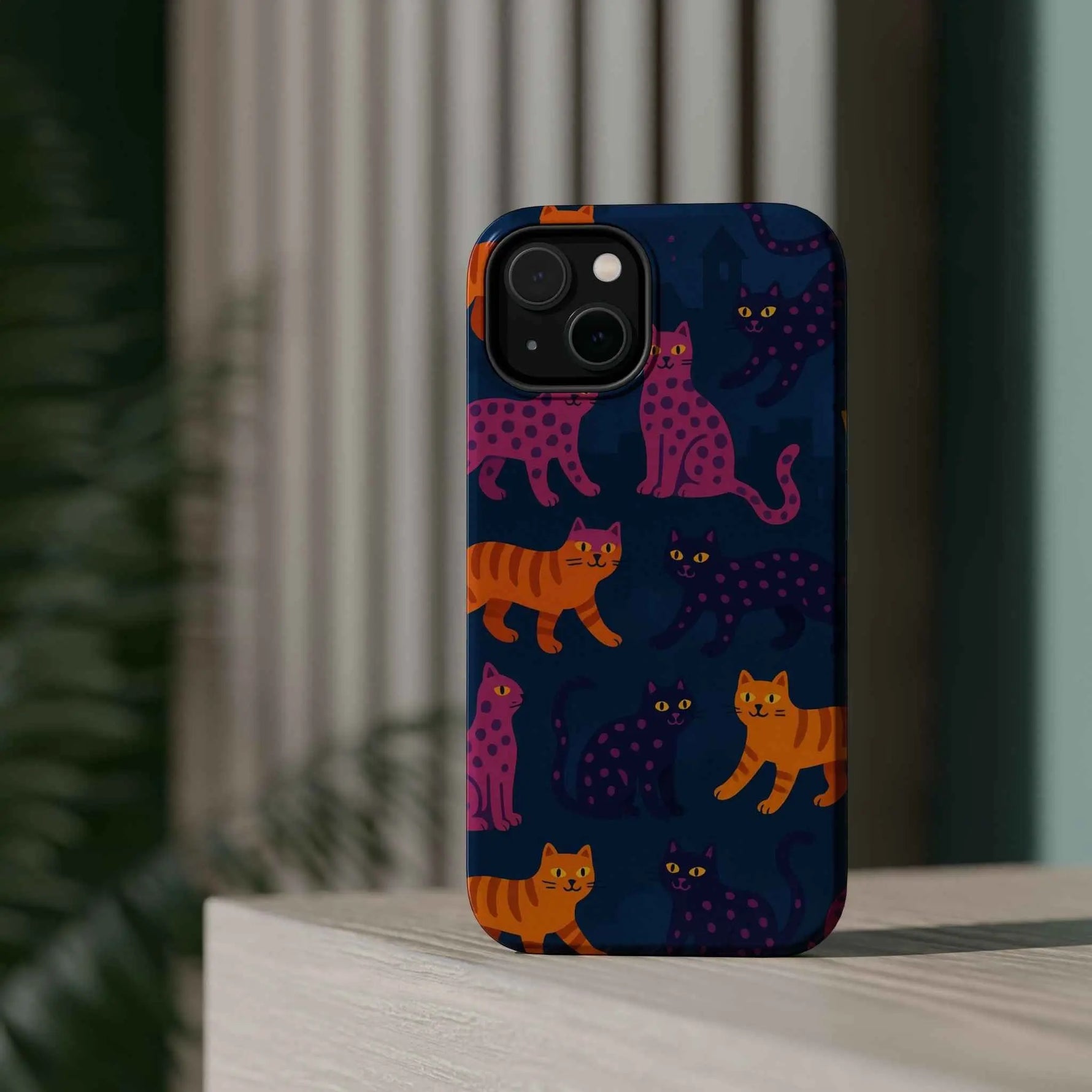 Colorful Cat Phone Case - MagSafe Impact-Resistant