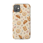Slanke iPhone-hoes — knus bak- en teddybeerpatroon (recept, hert, knopen)