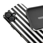 Striped MagSafe Compatible Magnetic Impact-Resistant Phone Case | Black & White Vertical Stripe (Noir Blanc) - iPhone 17 / Glossy - Shamo's