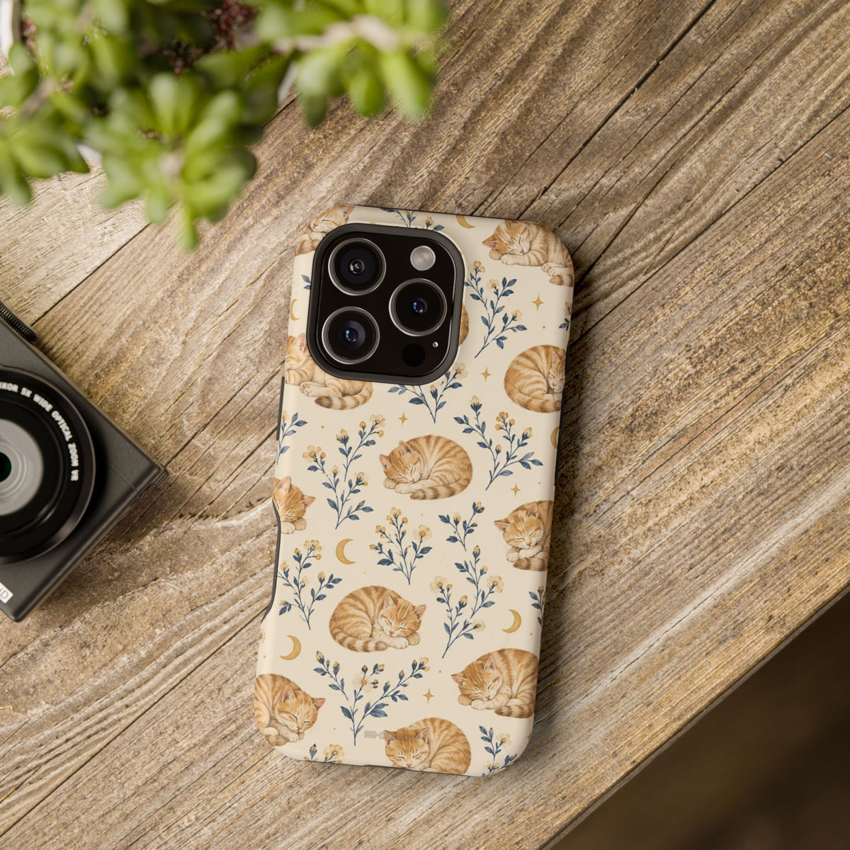 iPhone 16 Pro Matte — Sweet Kitten Dreams — Context 1 — Context 1, iPhone 16 Pro, Matte.jpg